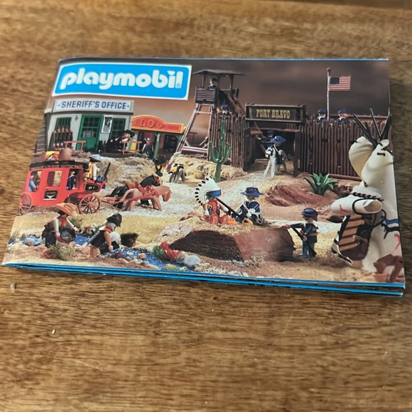 Playmobil set 3731 - complete Bison Hunter - Picture 9 of 9